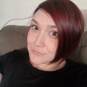 Meet your Posher, Jenn